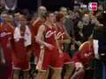Anderson Varej�o Dunk of The Night!