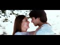 Kareena-Kissing-in-J