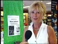 Marit  Hofland signeert