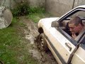 Le beauf n�2 essaie la visa dans le bourbier
