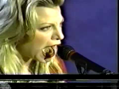 Taylor Dayne Live on Byron