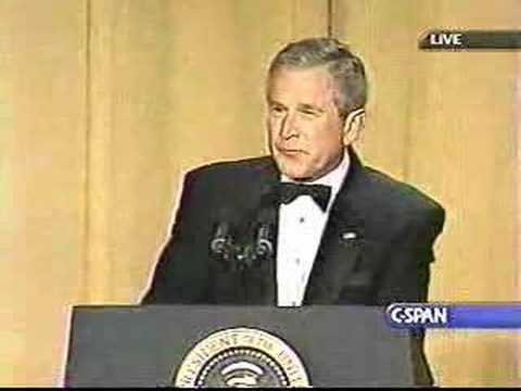 impersonator - George Bush and his doppelganger at a White House Press Correspondents dinner.