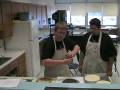 videos de Mangia - Episode 1 (Tortilla Pizzas)