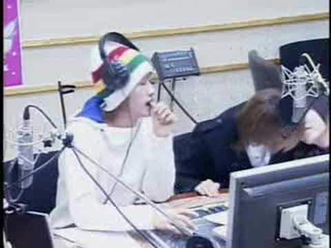Teukie and Kyuhyun Kissing??