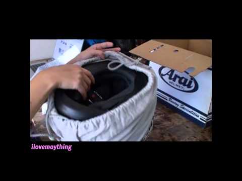Unboxing an ARAI CORSAIR V Full face helmet