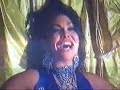 TANUCHA TAYLOR ENTERPRETA THALIA EM ARRASANDO