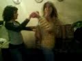 mai e iratxe dedicando a sasa un baileeeee