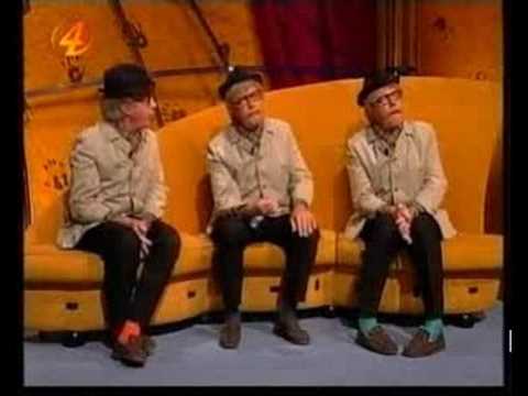 hints - Parodie op het programma hints uit de André van Duin Show. ©Joop van den Ende en André van Duin Produkties.