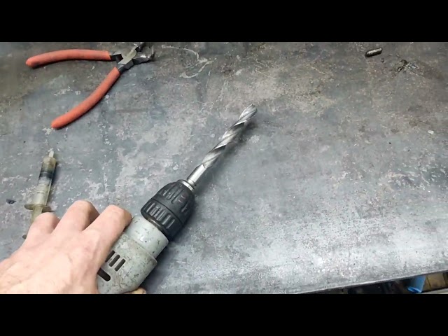 Ауди а8 д2 рест ремонт суппорта ремонт ручника