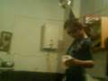 sirviendo licor cmo la sidra xD (villancina)