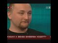 2005. m�jus 18. - tv2 // mokka (r�szlet) [2/1]

vend�gek:
- hanty vilmos, a magyar ellen�ll�k �s antifasiszt�k sz�vets�g�nek eln�ke,
- tomcat

besz�lget�s az antirasszista demonstr�ci�r�l, melyen tomcat is megjelent.

m?sorvezet?k: havas henrik �s csisztu zsuzsa

========================================
http://mozgalmar.net
========================================