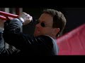 gary sinise en expert tr�s charmant sur le g�n�rique de la s�rie