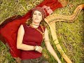 Vintage Maeve Gilchrist on celtic harp and vocals w/ a talented young bluegrass/newgrass band. Boston, May 5, 2004. Fresh interpretation of 