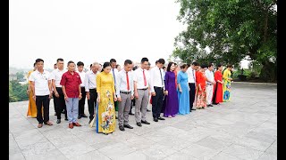 Đoàn đại biểu Đại hội Hội Nông dân thành phố lần thứ XI nhiệm kỳ 2023-2028 viếng Nghĩa trang liệt sỹ thành phố và dâng hương tại Đài tưởng niệm Bác Hồ
