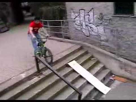 BMX VIDEOS, BIKES, TRICKS, STUNTS, CRASHES
