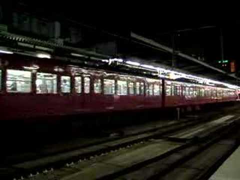 ４１５系 （４両）（国鉄色） 回送列車 【博多駅】【発車】