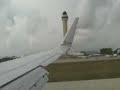 AA 738 in-plane landing on RWY 12 at MIA AA 738 in-plane landing on RWY 12 at MIA