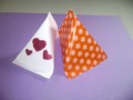 Manualidades con Niños: Cómo hacer una cajita para dulces con papel reciclado