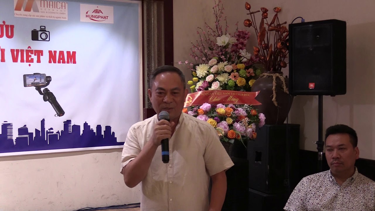 ÔNG NGUYỄN VĂN HIỀN GIÁM ĐỐC TTTM ĐX GẶP MẶT BÁO CHÍ CỘNG ĐỒNG TẠI BERLIN