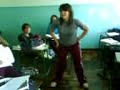 paula rebolando na sala de aula .Pussycat Dolls-buttons