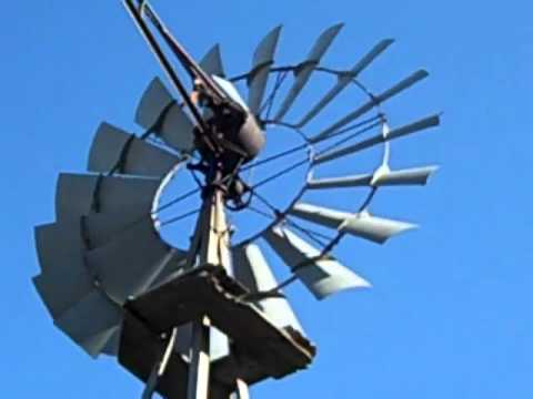 1935 Aermotor Windmill in Action