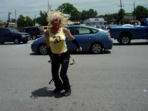 Britney Spears Remix 3 (Dale Dancing @ KOHLS)