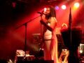 extrait du concert de manou gallo � couleur caf� le vendredi 29 juin 2007!
