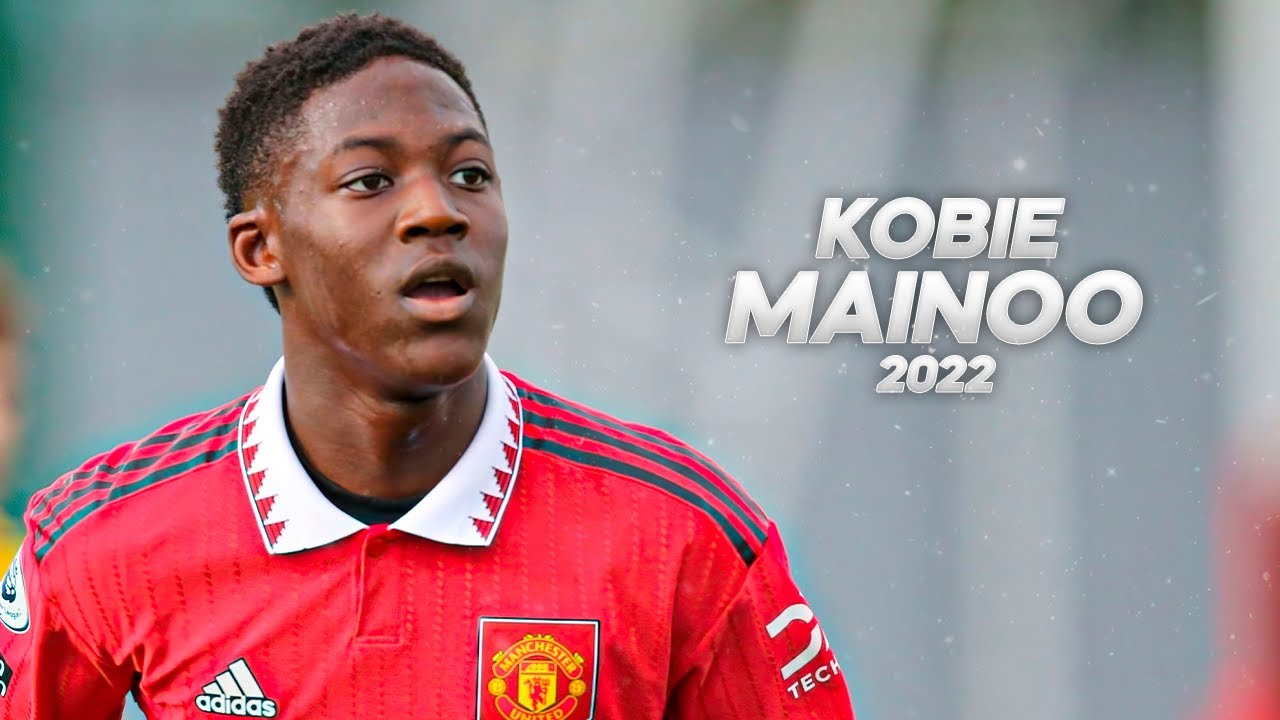 17 Years Old Kobbie Mainoo is a Pure Class Player !