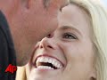 Mickelson Suspends Play on News of Wife's Cancer