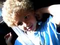 videos de Derek Steps His Game Up