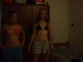 regard� c moi en et ma couz en train de danser ;)