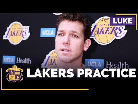 Video: Luke Walton On Julius Randle, Lonzo Ball's Rebounding, Corey Brewer