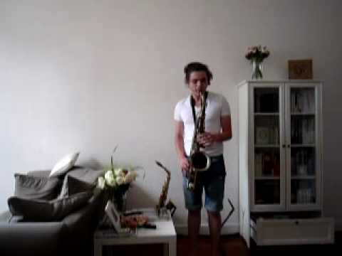 sax alto impro - saxophone tenor thomann antique bec lebayle metal jazz 8* anche vando jazz 4. pour une ecoute plus propre voir mon my space : http://www.myspace.com/holbecqa...