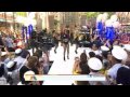 Rihanna - What's My Name ( Live Today Show 05-27-2011 )