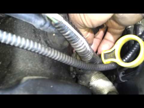 Removing  oil pressure sender on 2001 lincoln ls