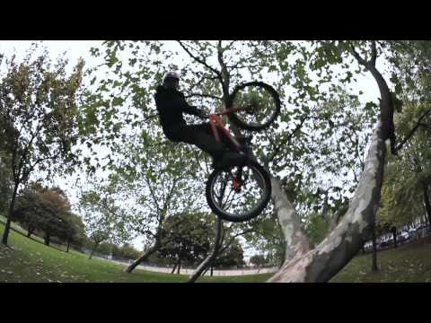 Danny MacAskill "Street...