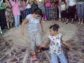 tunceli de mircan semamme oyunu oynayan k�c�k k�zlar dersim  GRUP G�� BARAN dersim  pertek semmame halay k���k halaycilar korg pa55 tr halay 2008 