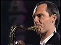 at sundown: walter donaldson

oscar klein (trumpet), antti sarpila (reeds), christian plattner (reeds), roy williams (trombone), henri chaix (piano), lino patruno (6 string guitar), roman dylag (bass), gregor beck (drums).

http://www.linopatruno.it
http://www.cambiamusica.it
http://www.michaelsupnick.com

walter donaldson (february 15, 1893 - july 15, 1947) was a prolific united states popular songwriter, producing many hit songs of the 1910s and 1920s.

donaldson was born in brooklyn, new york, the son of a piano teacher. while still in school he wrote original music for school productions, and had his first professional songs published in 1915. the following year he had a hit with 
