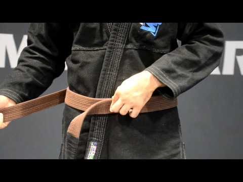 how to tie bjj belt