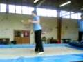 videos de trampoline trick cue