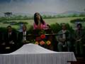 Diante da cruz Aline barros Geise cantando
