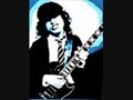 Angus Solo