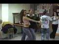 Santi y Laia bailando zouk en el casal de Badalona