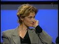 missade tyv�rr intervjun med lena endre, men robert broberg h�ller l�da. i del 3 kommer papa dee ocks�.

swedish talkshow where robert broberg talks about when he spent about 10 years in new york looking for himself. (his 