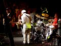 mike stern band - live in paris - summer 2006.  featuring mike stern (guitar), chris minh doky (bass), bob franceschini (tenorsax) and gary husband (drums).  spectacular thunderstorm over paris during the equally electric finale!