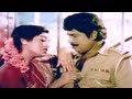 Oru Nallavan Oru Vallavan