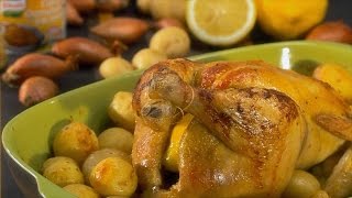 Junte umas gotas de sumo de limão ao Knorr Granulado de Galinha até obter uma pasta.