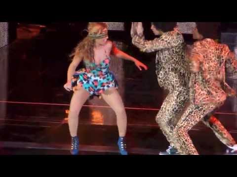 Beyonce - Beyonce sings Grown woman during her Mrs Carter Show World tour in Dublin at the O2 arena on saturday may 11th 2013. Watch in HD.