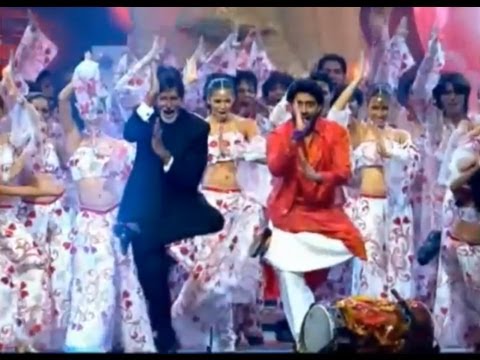 Amitabh Bachchan and Abhishek Bachchan's best performance together | IIFA 2007 | Yorkshire