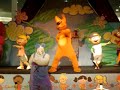parque da xuxa * txutxucão cantando * au au auu *